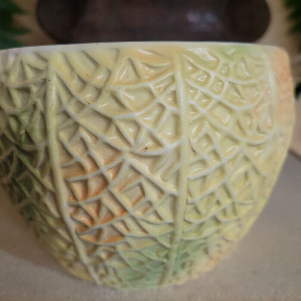 Vintage Amati Italy Hand Painted Cantaloupe Texture Flower Pot 5”  Description: